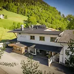 Restaurant Almdiele Hotel apartamentowy