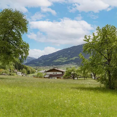 Restaurant Almdiele Lejlighedshotel 4*