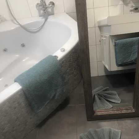 Restaurant Almdiele Apartahotel 4*