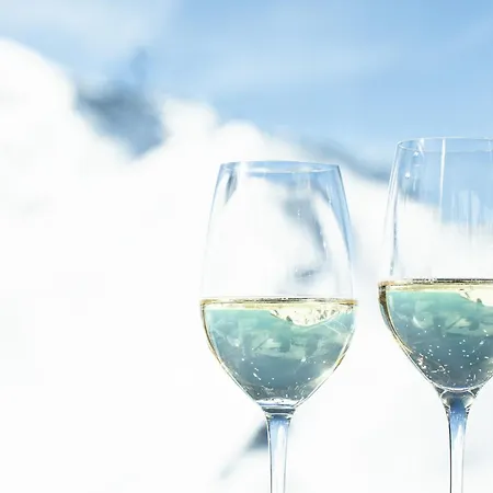 Restaurant Almdiele Apartahotel 4*