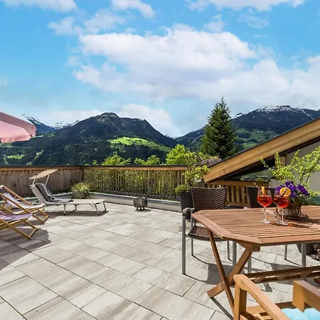 Aparthotel Restaurant Almdiele 4*