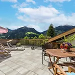 Apartmanhotel Restaurant Almdiele 4*