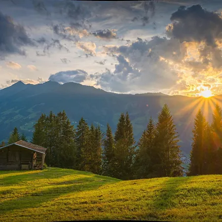 Restaurant Almdiele Апарт-отель